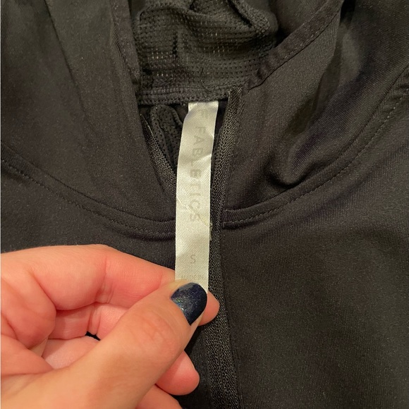 Fabletics Sweatshirt - Picture 4 of 4